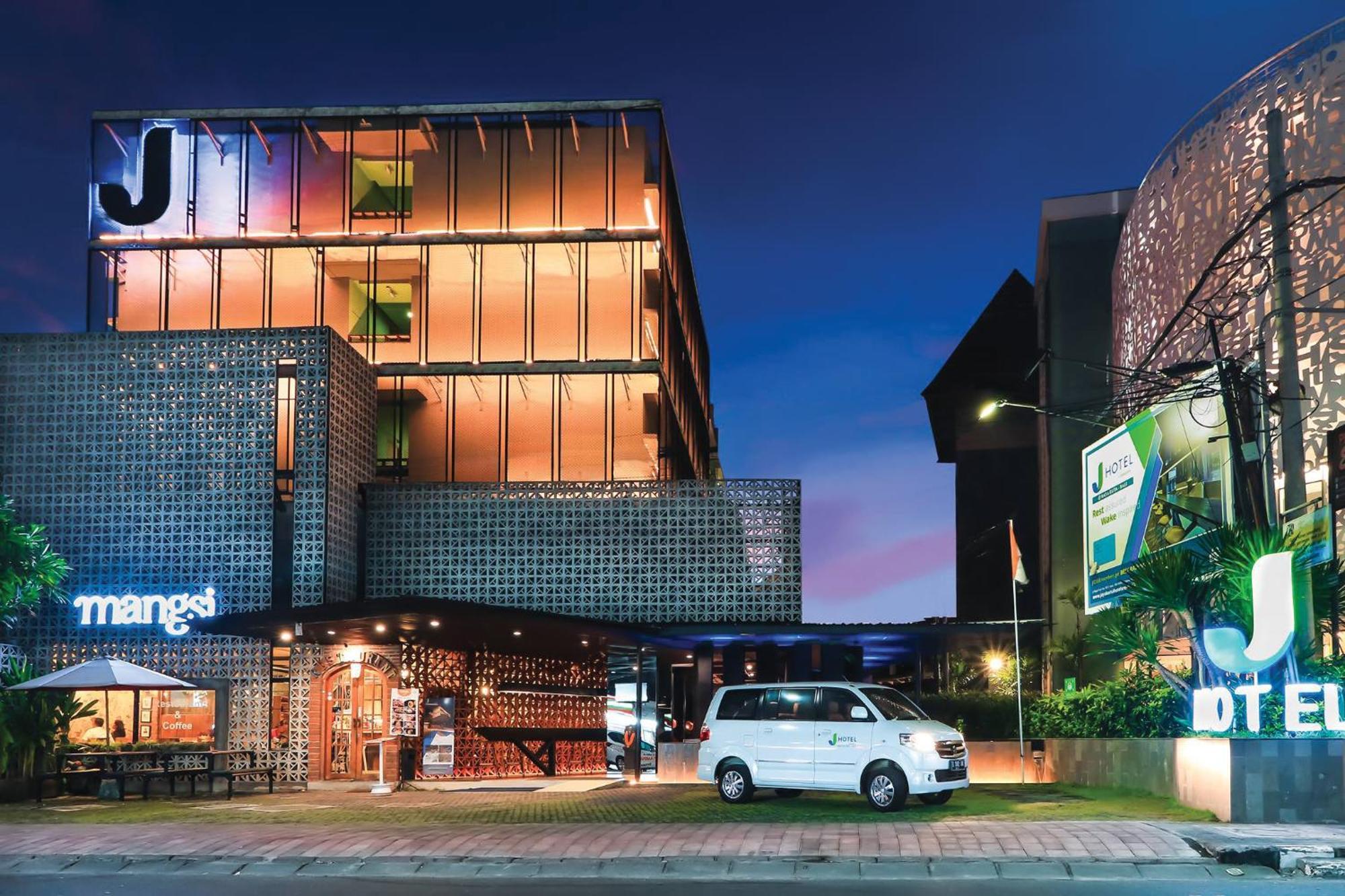 J Hotel Kuta Kuta Lombok Εξωτερικό φωτογραφία