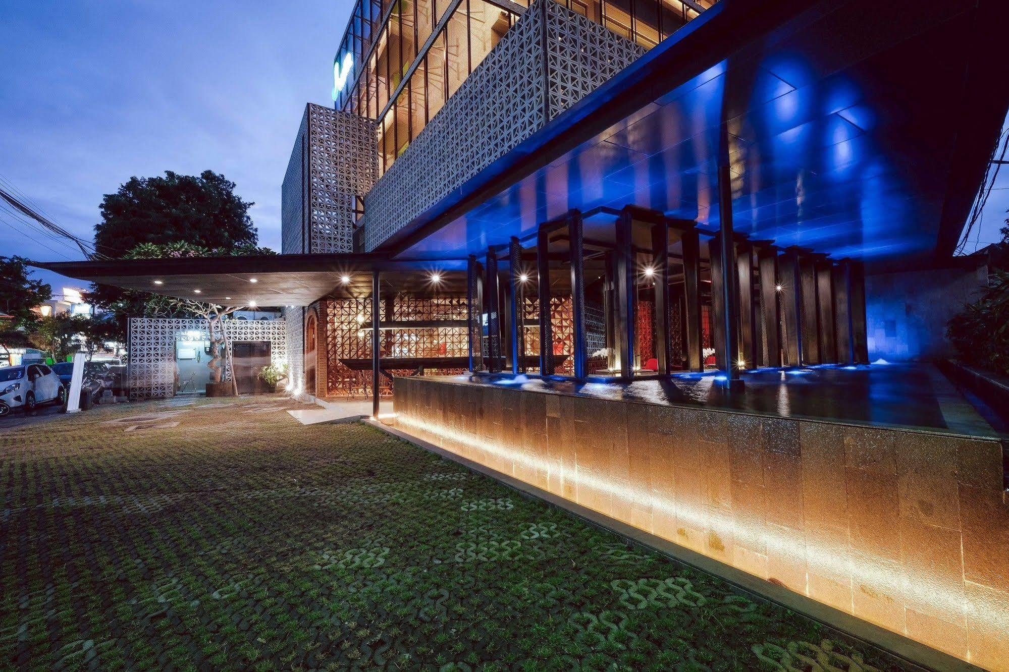 J Hotel Kuta Kuta Lombok Εξωτερικό φωτογραφία